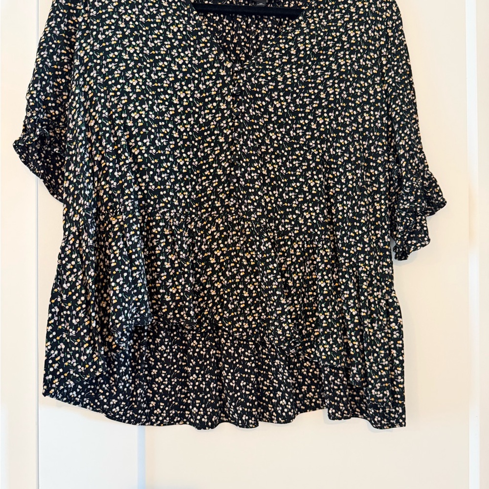 Madewell Black Floral Ruffle Sleeve Top